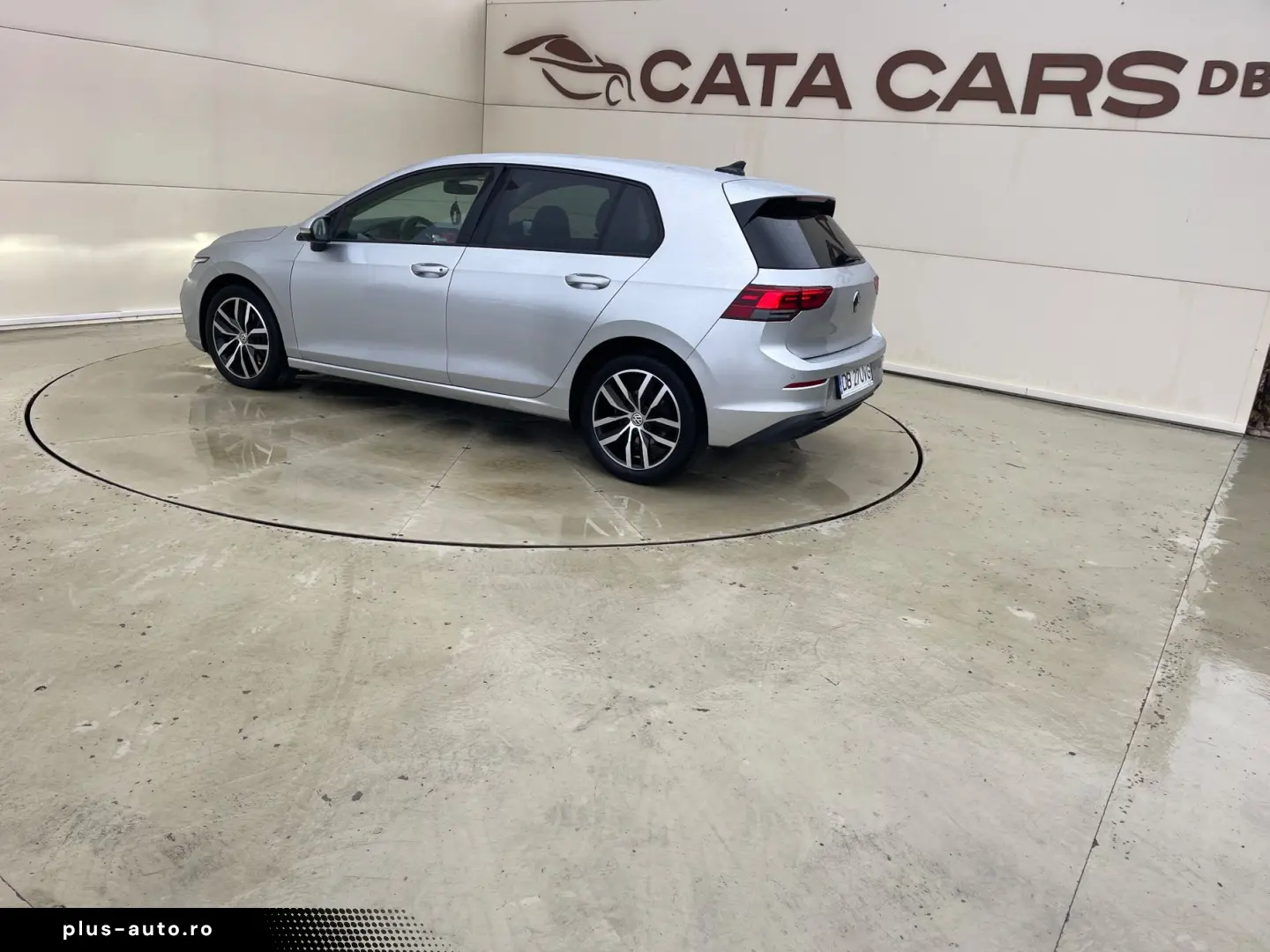 Volkswagen Golf Gen-Viii-2020