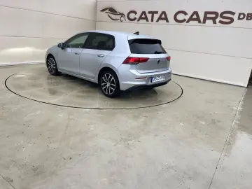 Volkswagen Golf Gen-Viii-2020