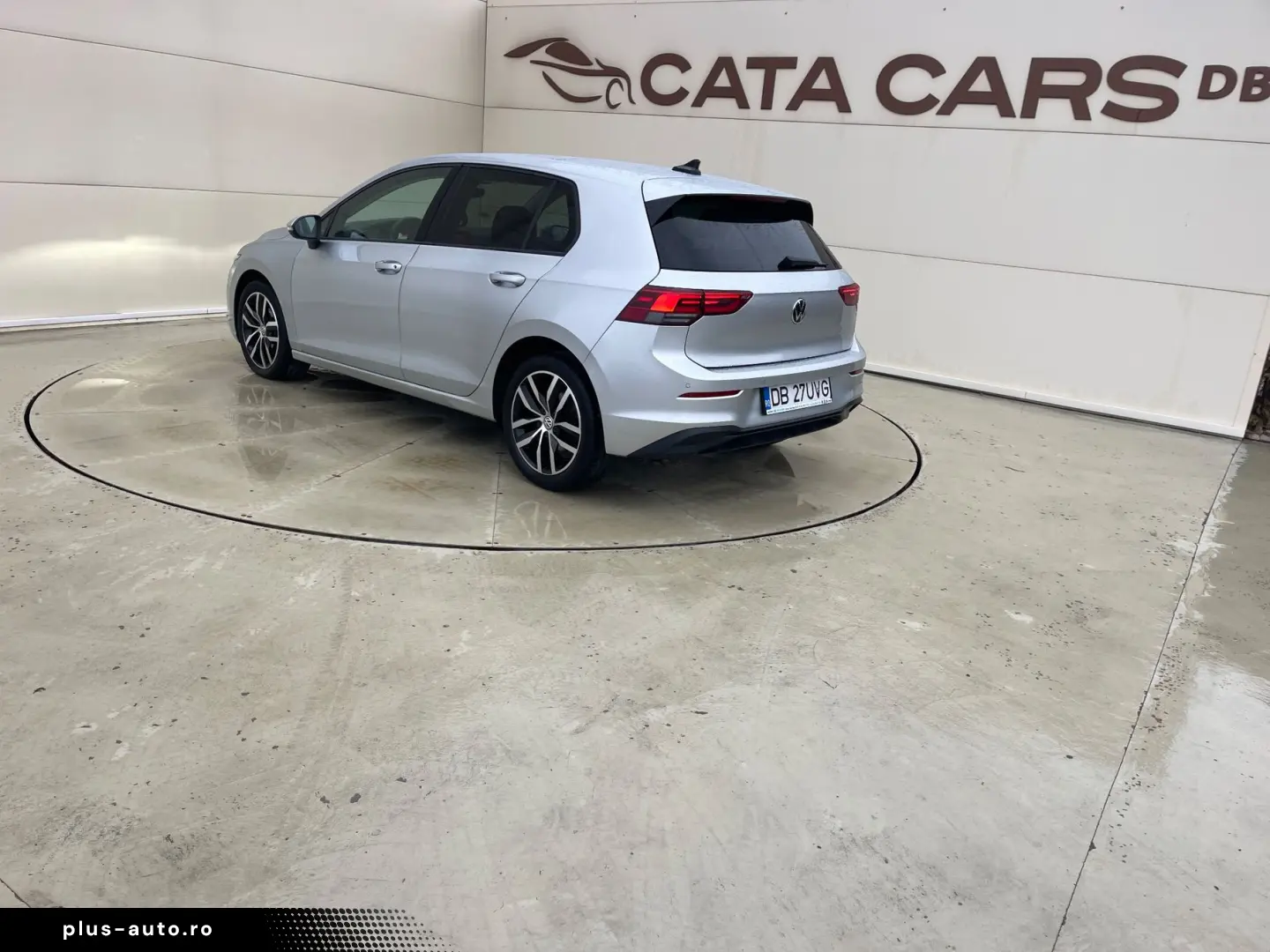 Volkswagen Golf Gen-Viii-2020