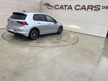 Volkswagen Golf Gen-Viii-2020