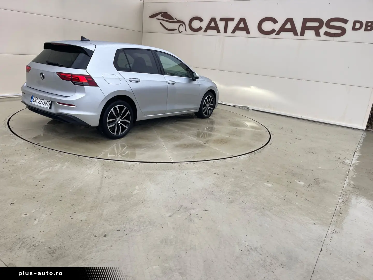 Volkswagen Golf Gen-Viii-2020