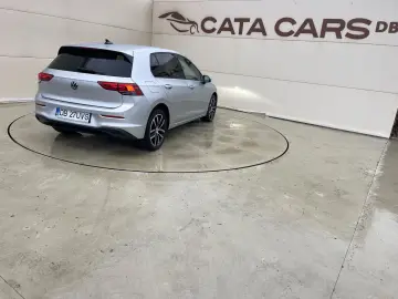 Volkswagen Golf Gen-Viii-2020