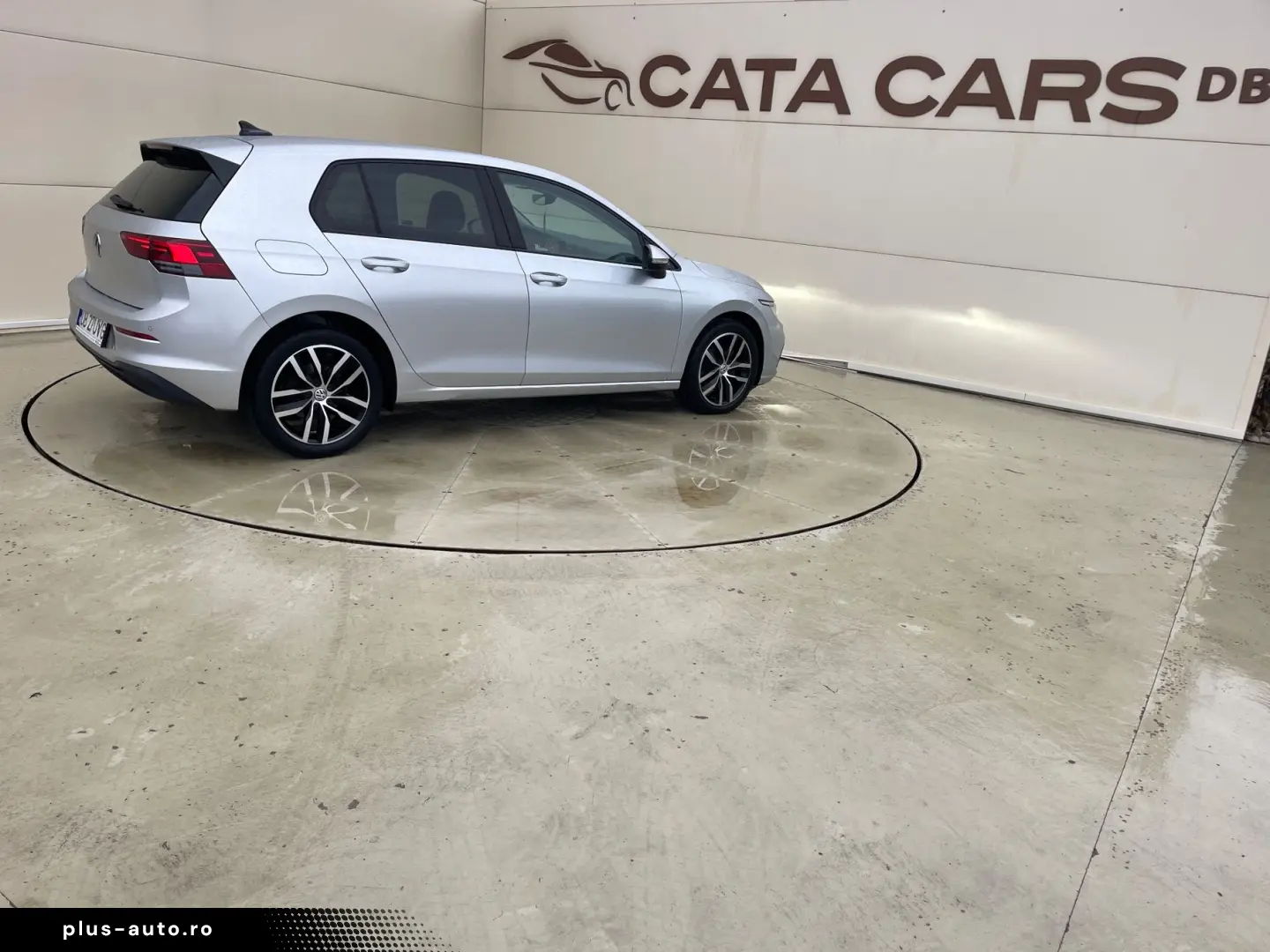 Volkswagen Golf Gen-Viii-2020