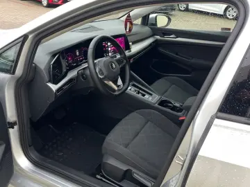 Volkswagen Golf Gen-Viii-2020