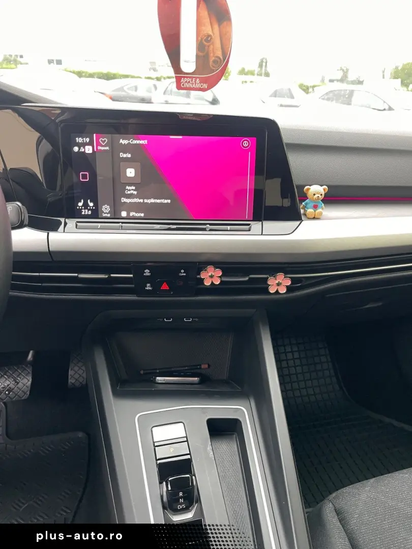 Volkswagen Golf Gen-Viii-2020