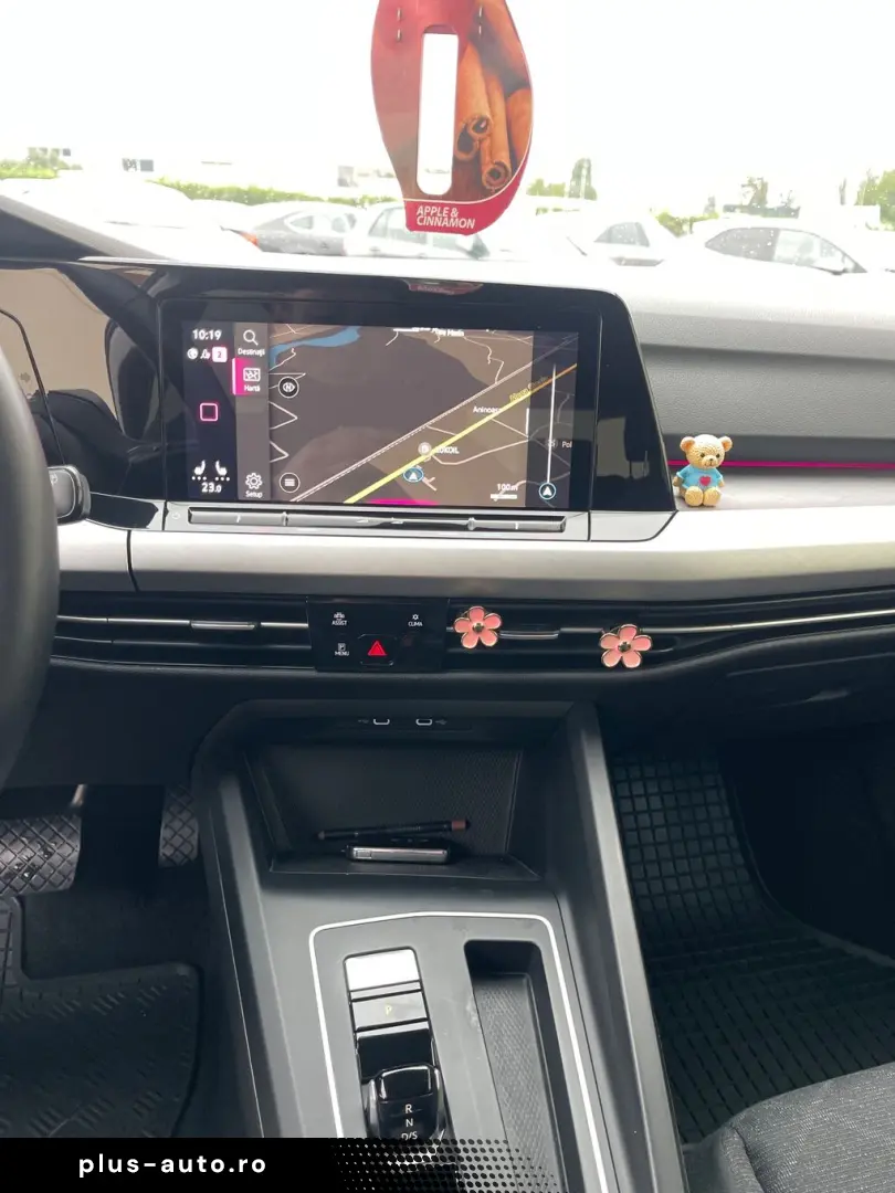 Volkswagen Golf Gen-Viii-2020