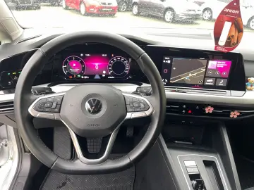 Volkswagen Golf Gen-Viii-2020