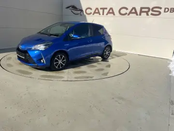 Toyota Yaris 1.5VVT  100CP Front Assist  Camera  Navi Scaune