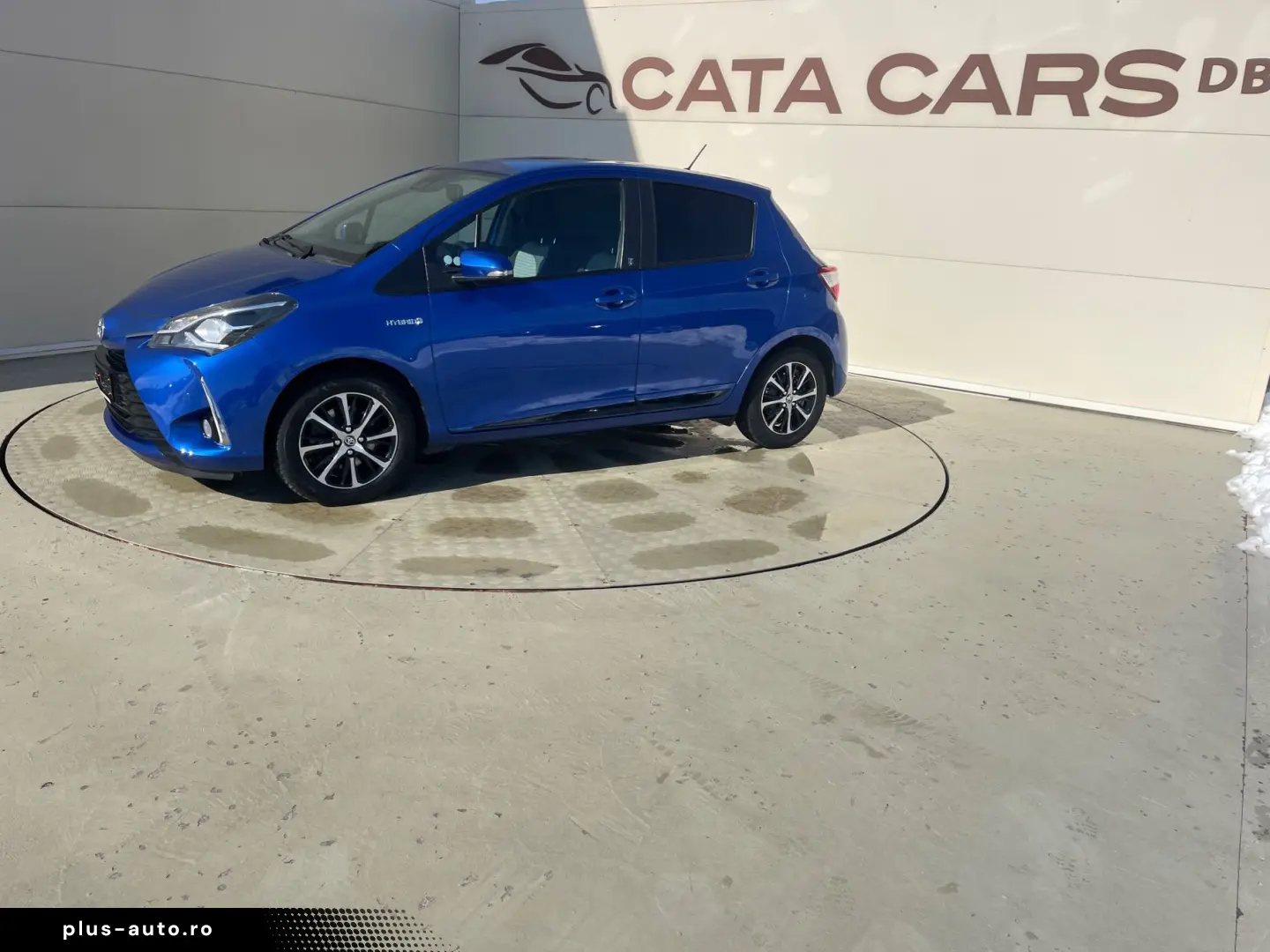 Toyota Yaris 1.5VVT  100CP Front Assist  Camera  Navi Scaune