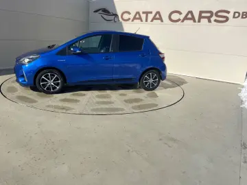 Toyota Yaris 1.5VVT  100CP Front Assist  Camera  Navi Scaune