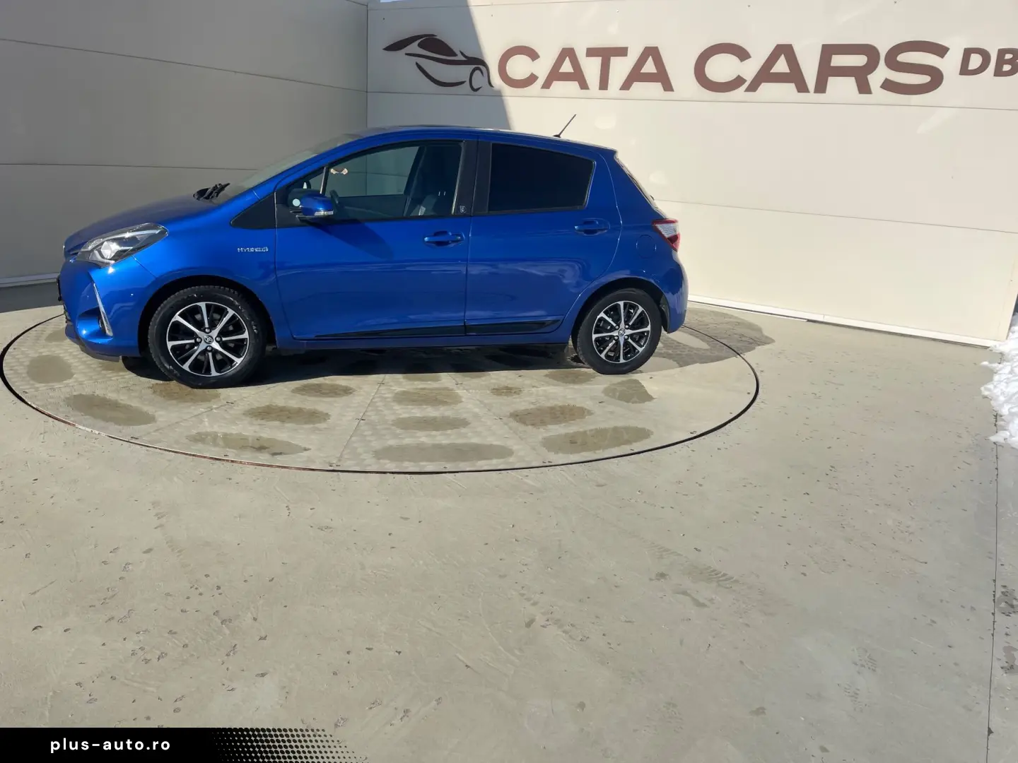 Toyota Yaris 1.5VVT  100CP Front Assist  Camera  Navi Scaune