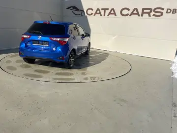 Toyota Yaris 1.5VVT  100CP Front Assist  Camera  Navi Scaune