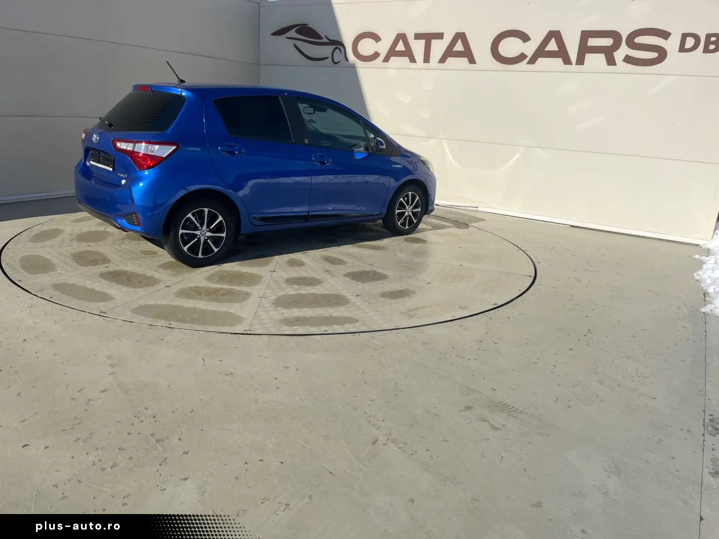 Toyota Yaris 1.5VVT  100CP Front Assist  Camera  Navi Scaune