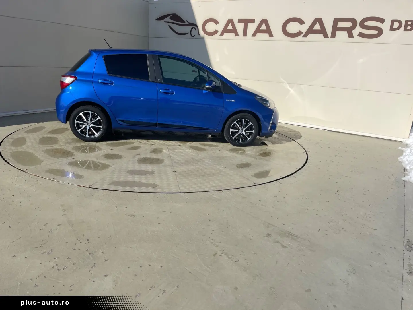 Toyota Yaris 1.5VVT  100CP Front Assist  Camera  Navi Scaune