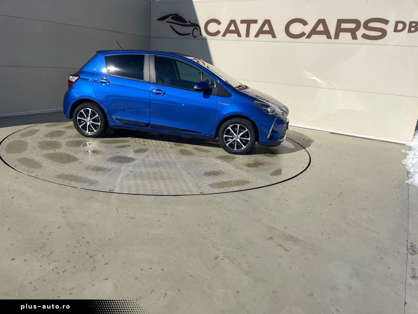 Toyota Yaris 1.5VVT  100CP Front Assist  Camera  Navi Scaune