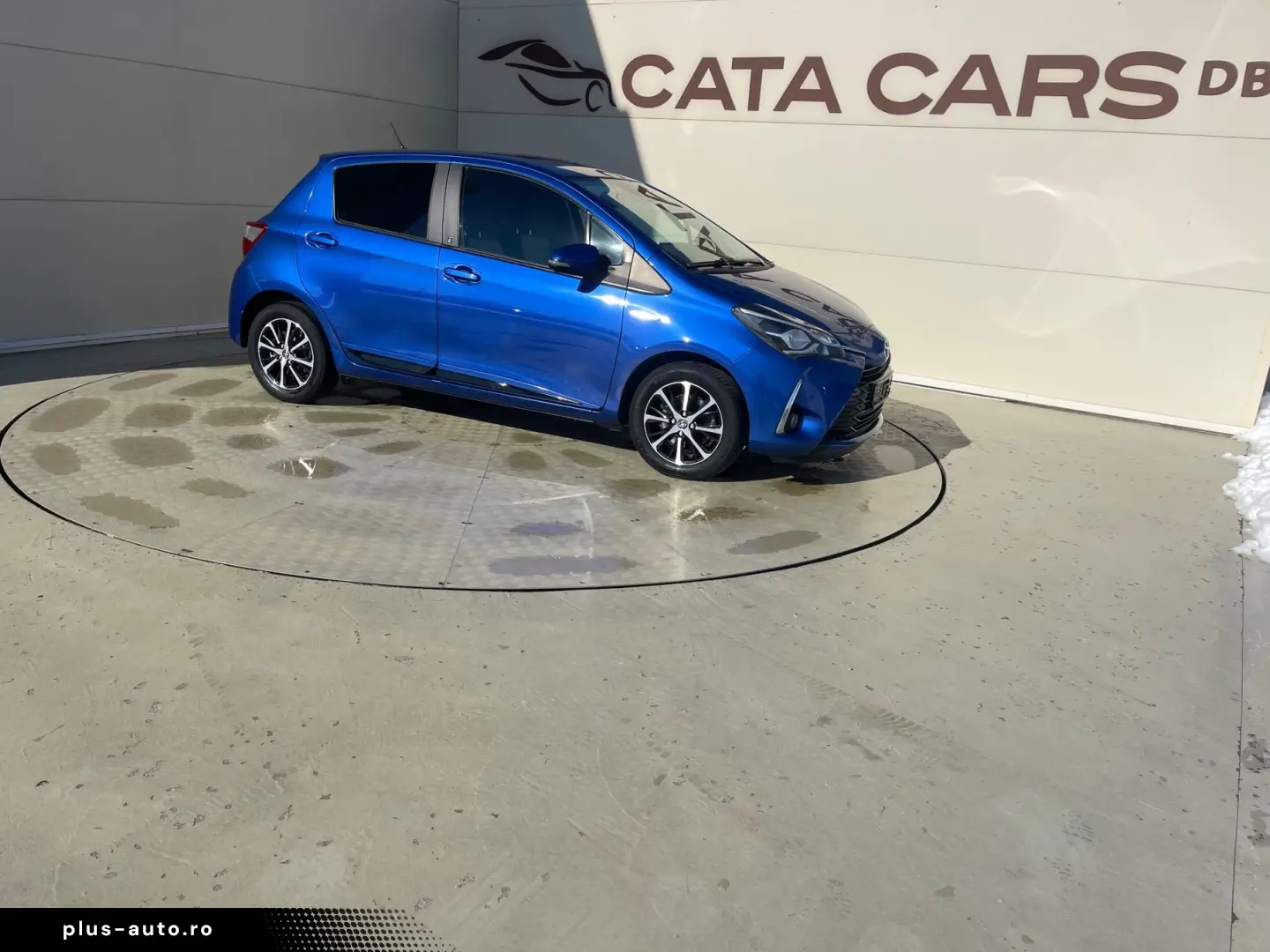 Toyota Yaris 1.5VVT  100CP Front Assist  Camera  Navi Scaune