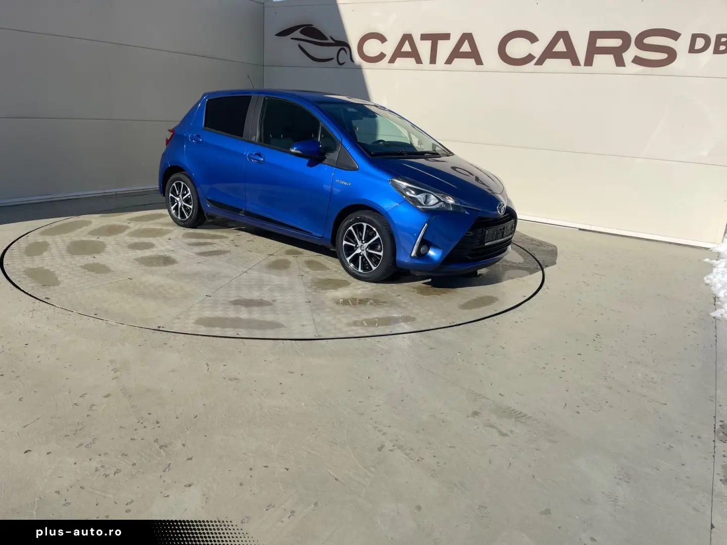 Toyota Yaris 1.5VVT  100CP Front Assist  Camera  Navi Scaune