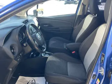 Toyota Yaris 1.5VVT  100CP Front Assist  Camera  Navi Scaune