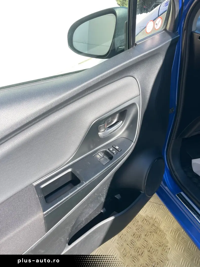 Toyota Yaris 1.5VVT  100CP Front Assist  Camera  Navi Scaune