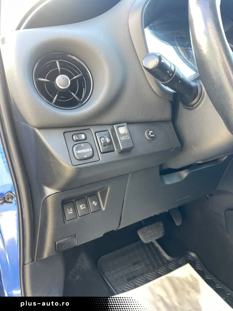 Toyota Yaris 1.5VVT  100CP Front Assist  Camera  Navi Scaune