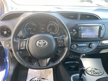Toyota Yaris 1.5VVT  100CP Front Assist  Camera  Navi Scaune
