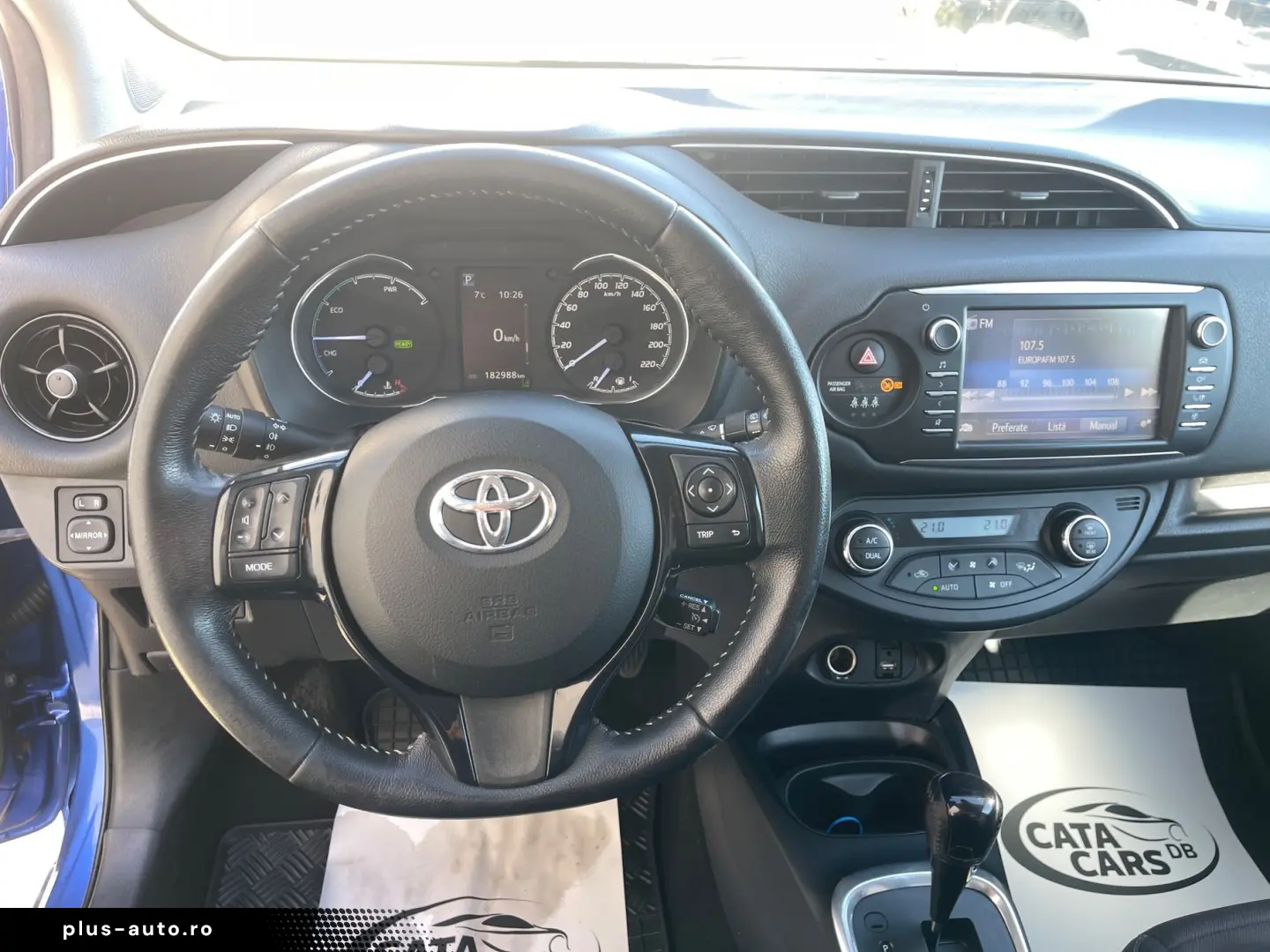 Toyota Yaris 1.5VVT  100CP Front Assist  Camera  Navi Scaune