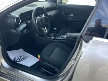 Mercedes-Benz Cla-180 Gen-C118-2019