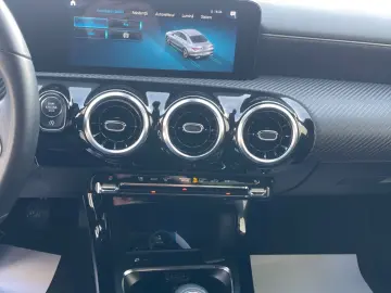 Mercedes-Benz Cla-180 Gen-C118-2019