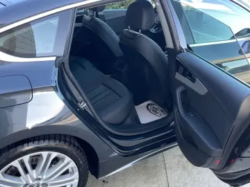 Audi A5 30TDI  Matrix  Panoramic  Camera  Cockpit  Navi  Pie