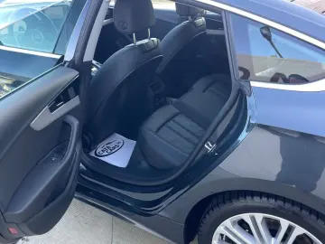 Audi A5 30TDI  Matrix  Panoramic  Camera  Cockpit  Navi  Pie
