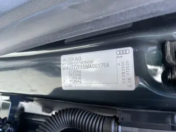 Audi A5 30TDI  Matrix  Panoramic  Camera  Cockpit  Navi  Pie