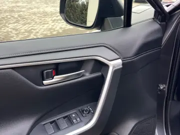 Toyota Rav-4 Gen-V-2018