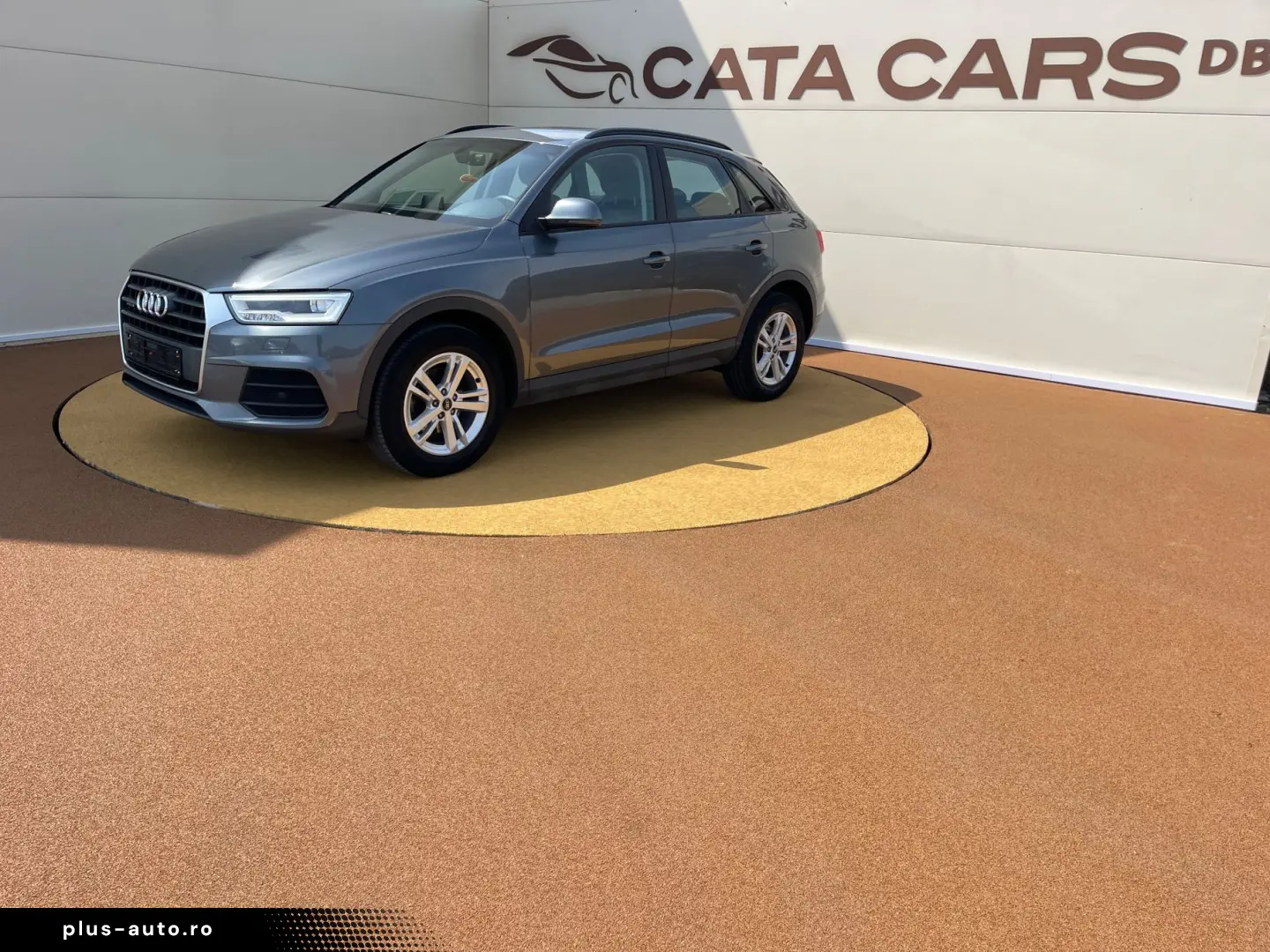 Audi Q3 2.0TDI  150CP  Quattro  LED  Navi  Keyless  Pilot  P