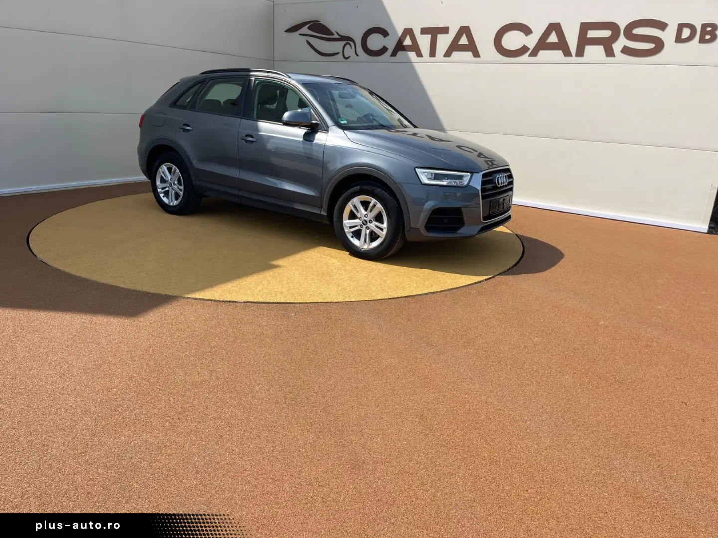 Audi Q3 2.0TDI  150CP  Quattro  LED  Navi  Keyless  Pilot  P
