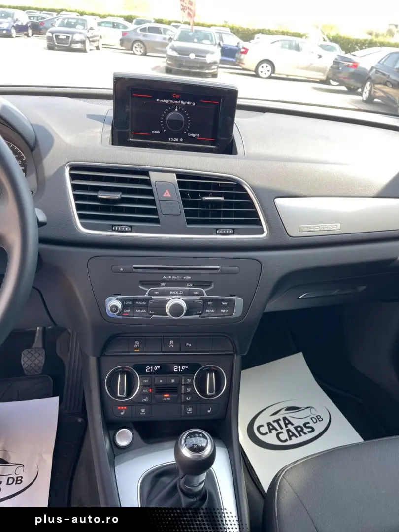 Audi Q3 2.0TDI  150CP  Quattro  LED  Navi  Keyless  Pilot  P