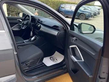 Audi Q3 SPORTBACK  35TFSI  150CP  Matrix  Cockpit  Navi  Car