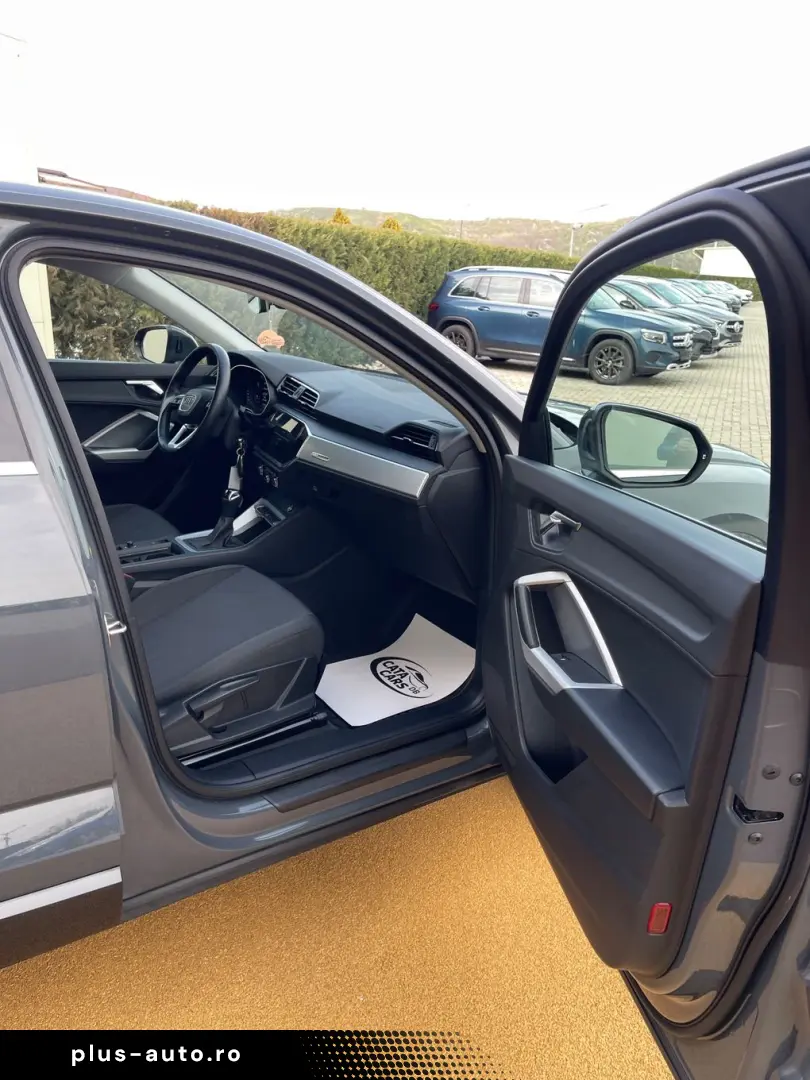 Audi Q3 SPORTBACK  35TFSI  150CP  Matrix  Cockpit  Navi  Car