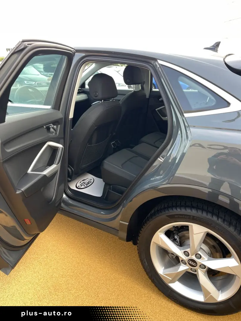 Audi Q3 SPORTBACK  35TFSI  150CP  Matrix  Cockpit  Navi  Car