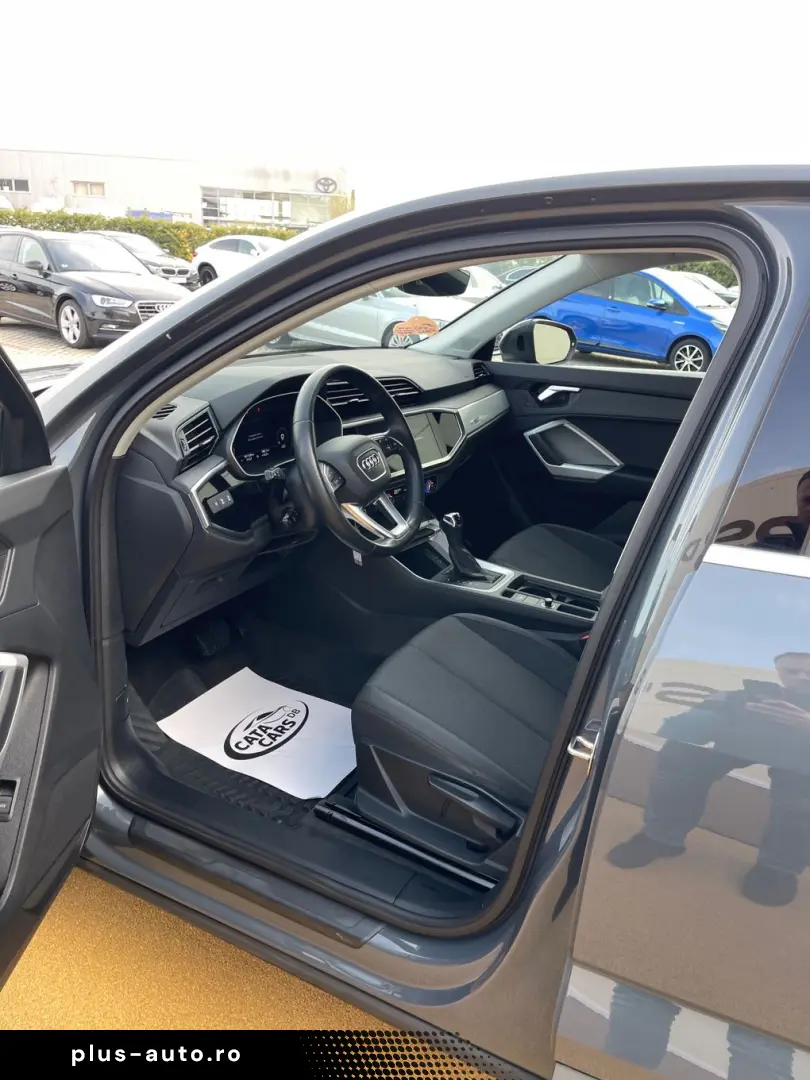 Audi Q3 SPORTBACK  35TFSI  150CP  Matrix  Cockpit  Navi  Car
