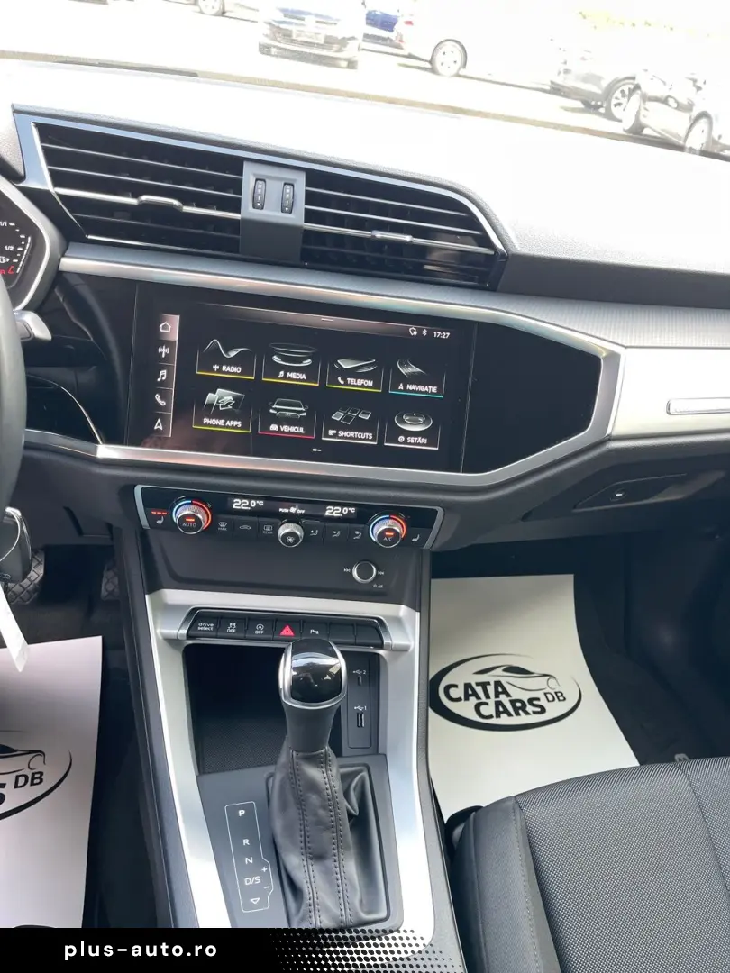 Audi Q3 SPORTBACK  35TFSI  150CP  Matrix  Cockpit  Navi  Car