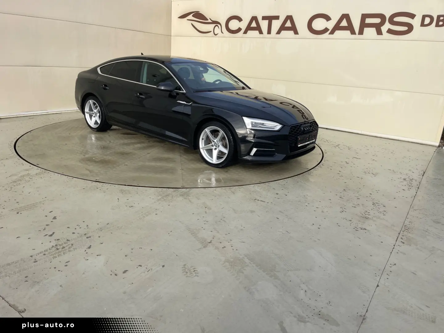 Audi A5 2.0TDI  150CP  S-Tronic  BI-Xenon  Navi  Piele  Pilo