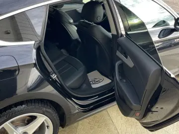 Audi A5 2.0TDI  150CP  S-Tronic  BI-Xenon  Navi  Piele  Pilo