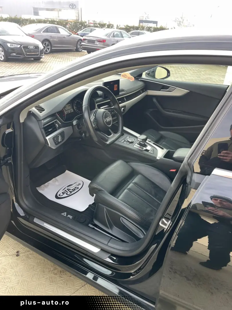 Audi A5 2.0TDI  150CP  S-Tronic  BI-Xenon  Navi  Piele  Pilo