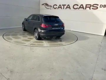 Audi A3 2.0TDI  184CP  Quattro  BI-Xenon  Comenzi volan  Pil