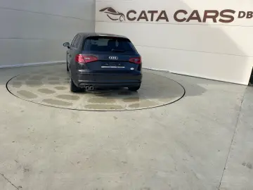 Audi A3 2.0TDI  184CP  Quattro  BI-Xenon  Comenzi volan  Pil