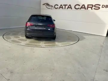 Audi A3 2.0TDI  184CP  Quattro  BI-Xenon  Comenzi volan  Pil