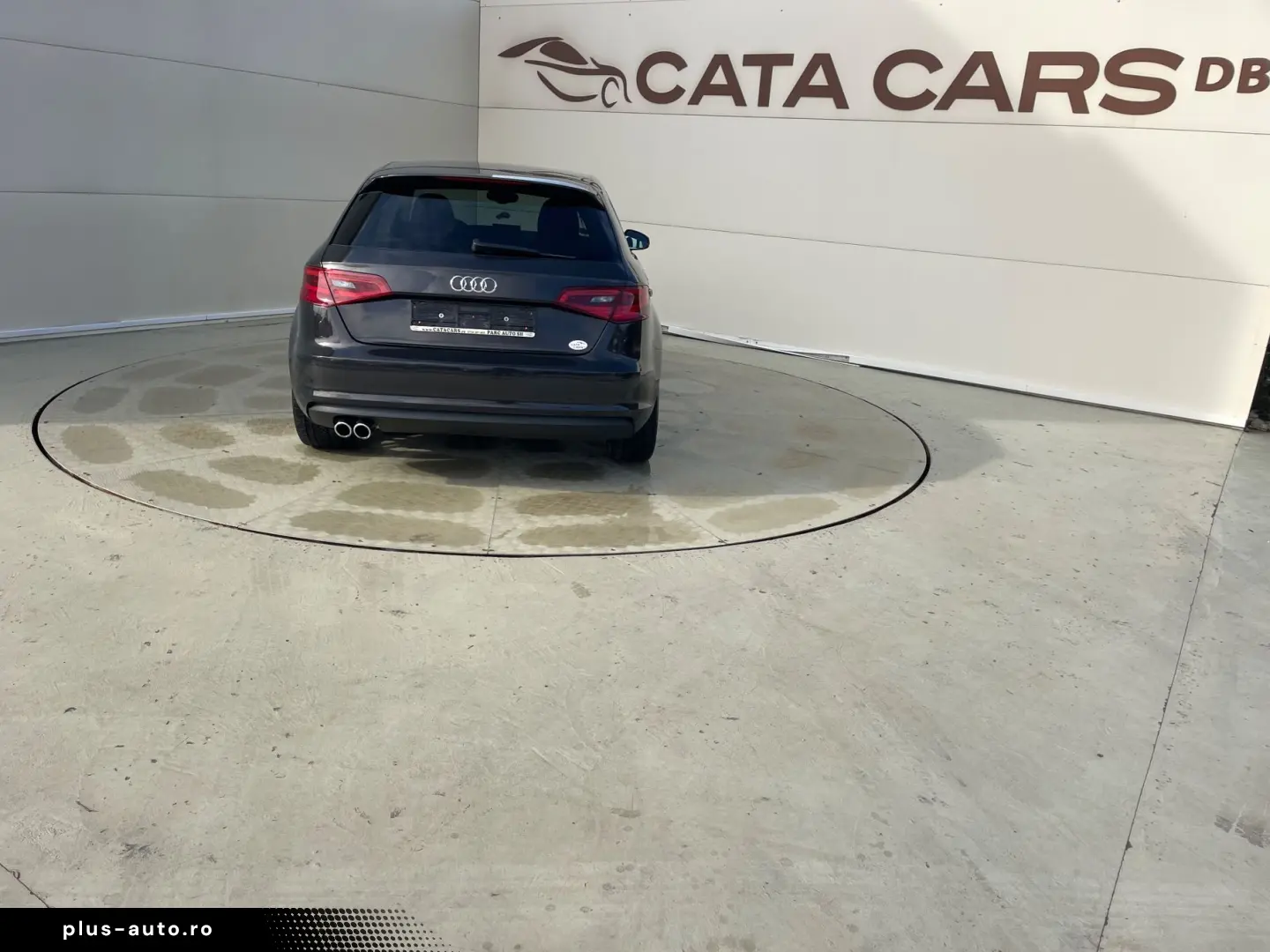 Audi A3 2.0TDI  184CP  Quattro  BI-Xenon  Comenzi volan  Pil