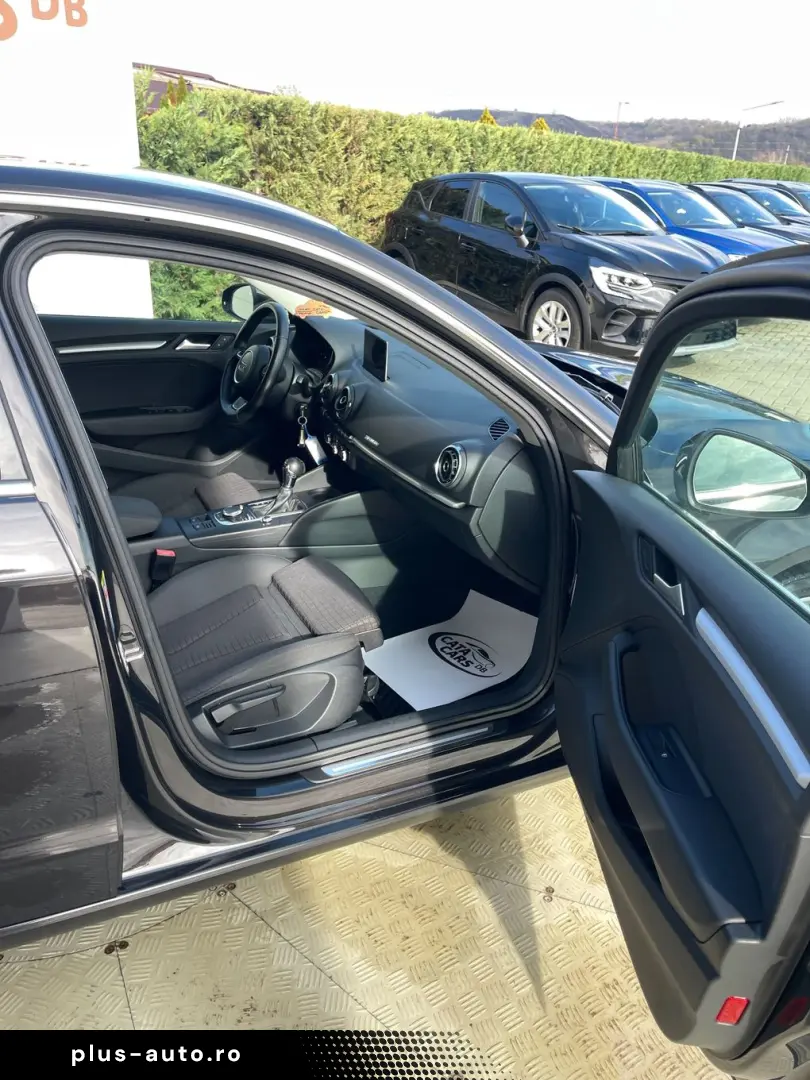 Audi A3 2.0TDI  184CP  Quattro  BI-Xenon  Comenzi volan  Pil