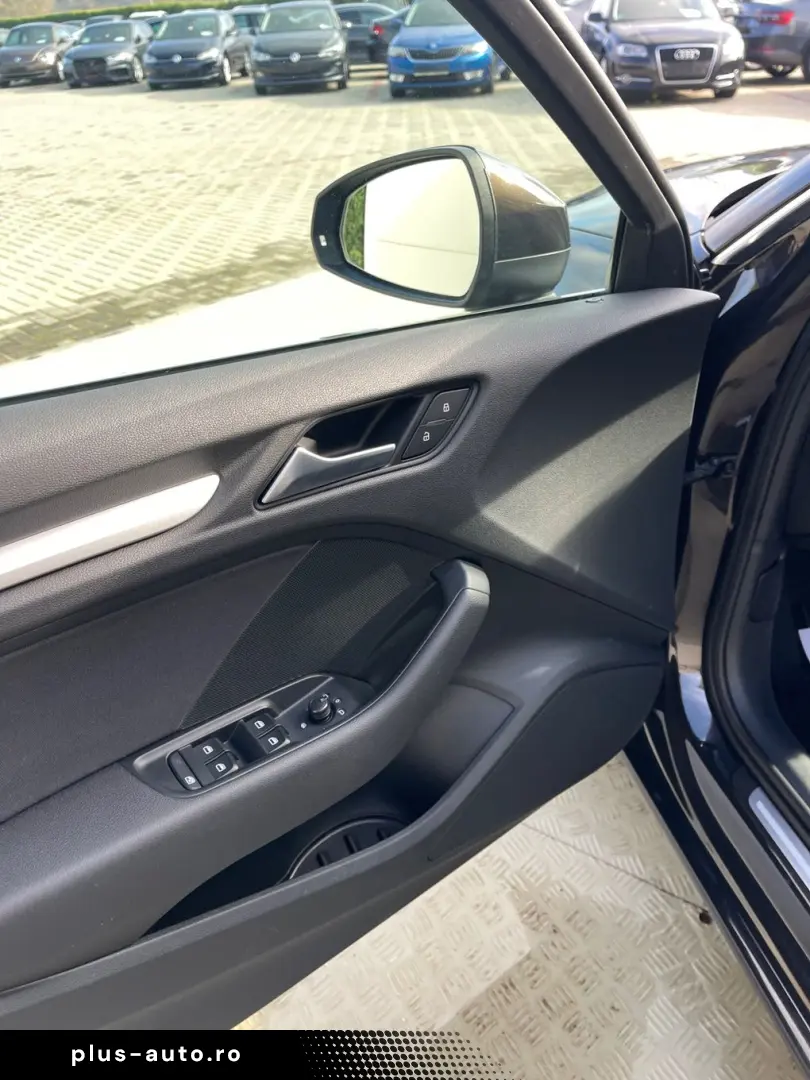 Audi A3 2.0TDI  184CP  Quattro  BI-Xenon  Comenzi volan  Pil