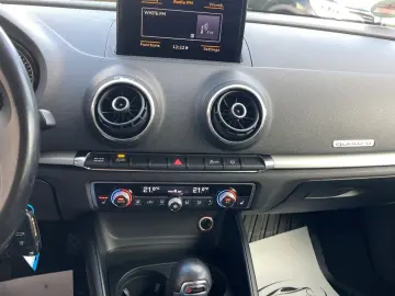 Audi A3 2.0TDI  184CP  Quattro  BI-Xenon  Comenzi volan  Pil